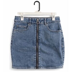 Garage Denim Mini Skirt 90s/Y2K Mid Rise Jean Size Medium